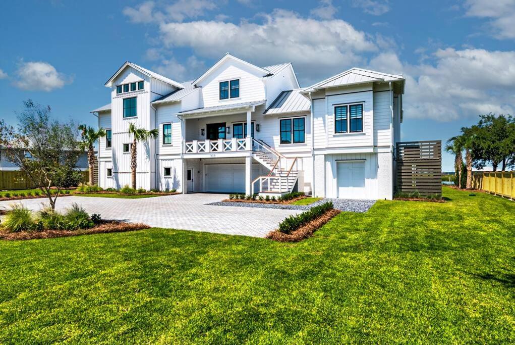 אייל אוף פאלמס New Waterfront Home With Deep Water Dock מראה חיצוני תמונה